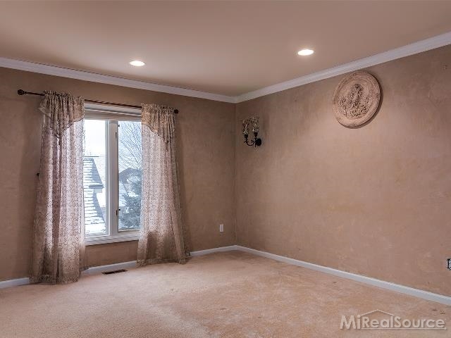 1948 South Shore Drive Rochester Hills, MI 48307 - Photo 12 of 20