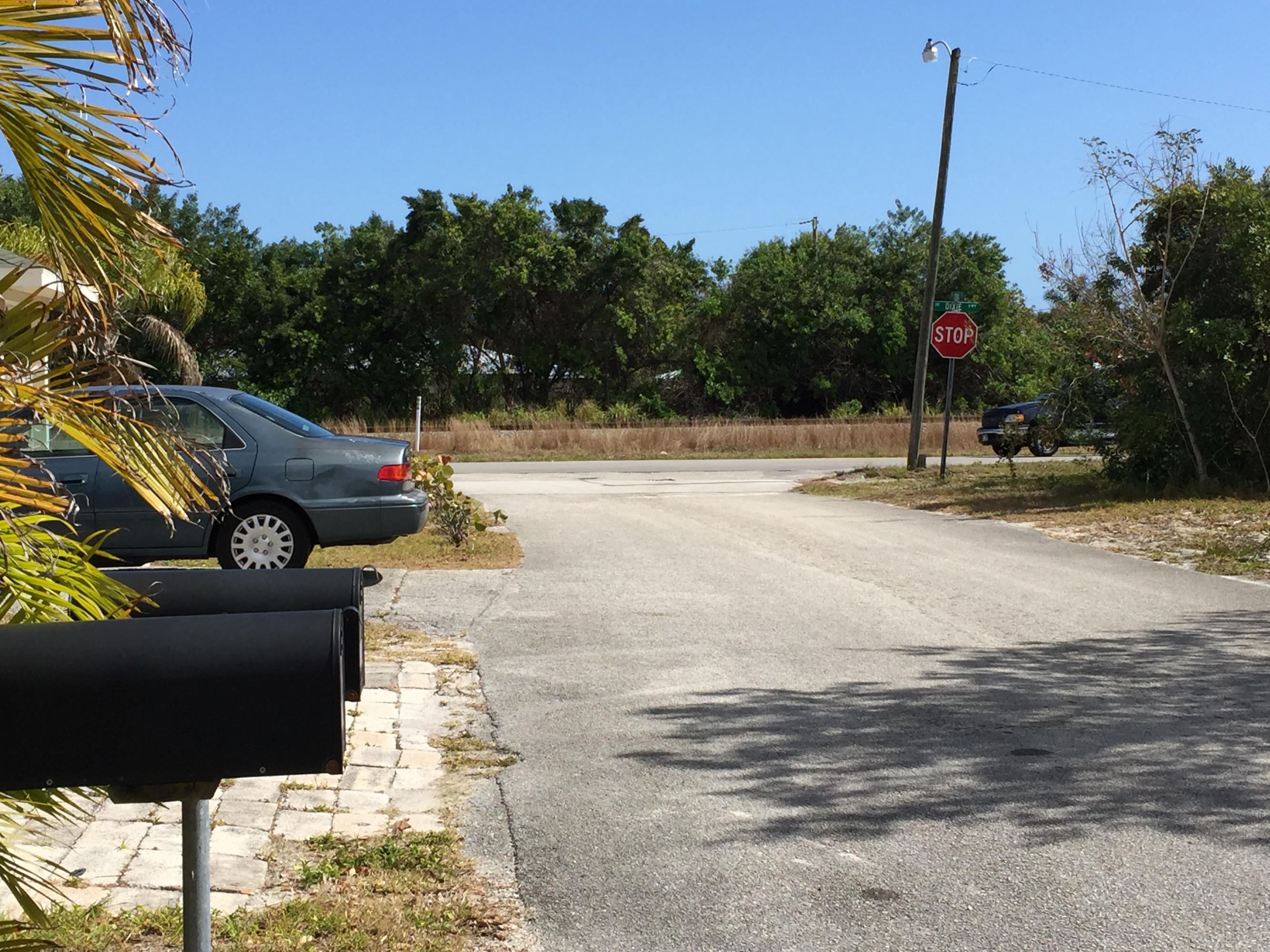 8665 Southeast Lyons Road Hobe Sound, FL 33455 - Photo 27 of 43 IMG_1383