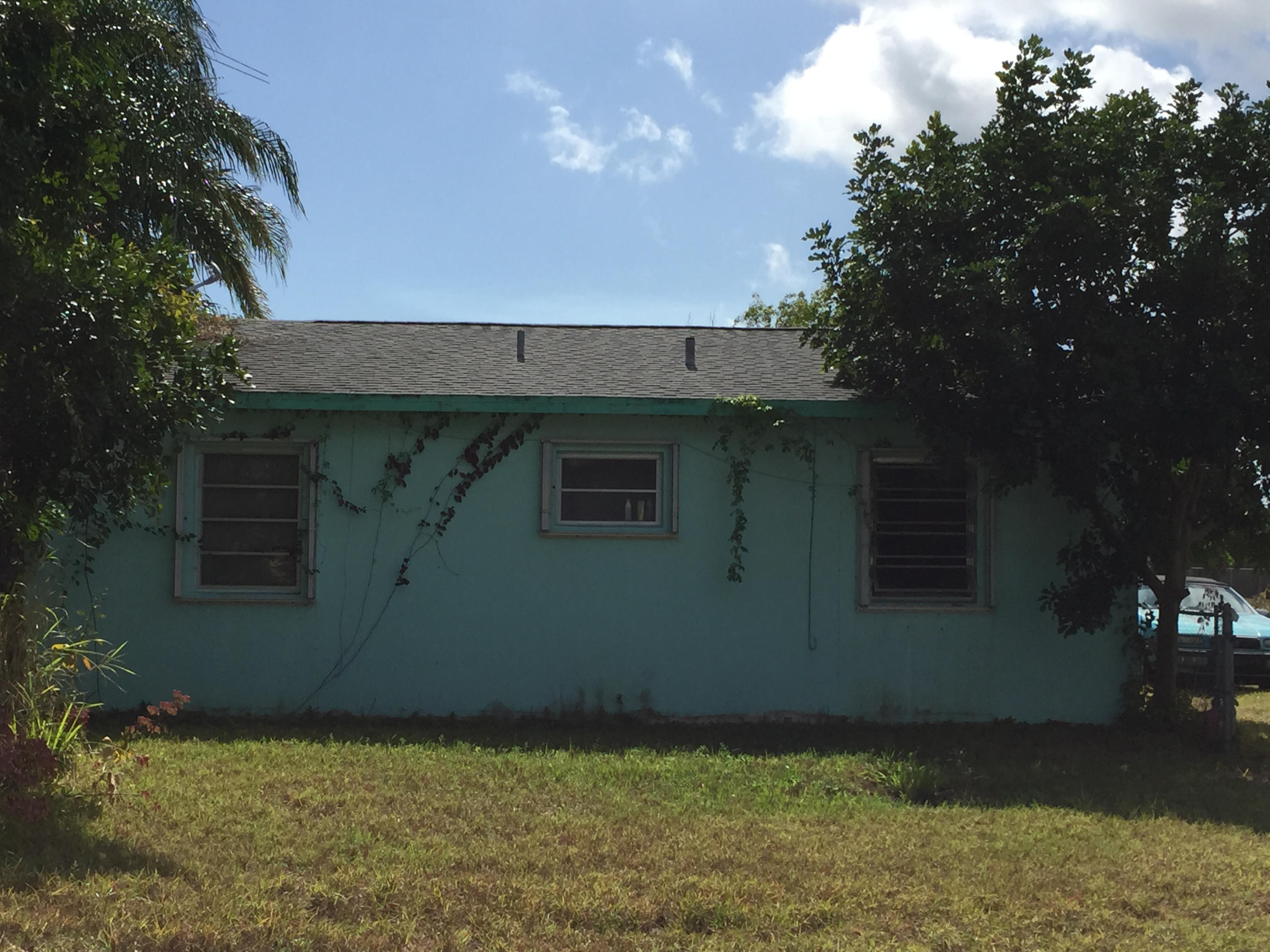 8665 Southeast Lyons Road Hobe Sound, FL 33455 - Photo 33 of 43 IMG_1389