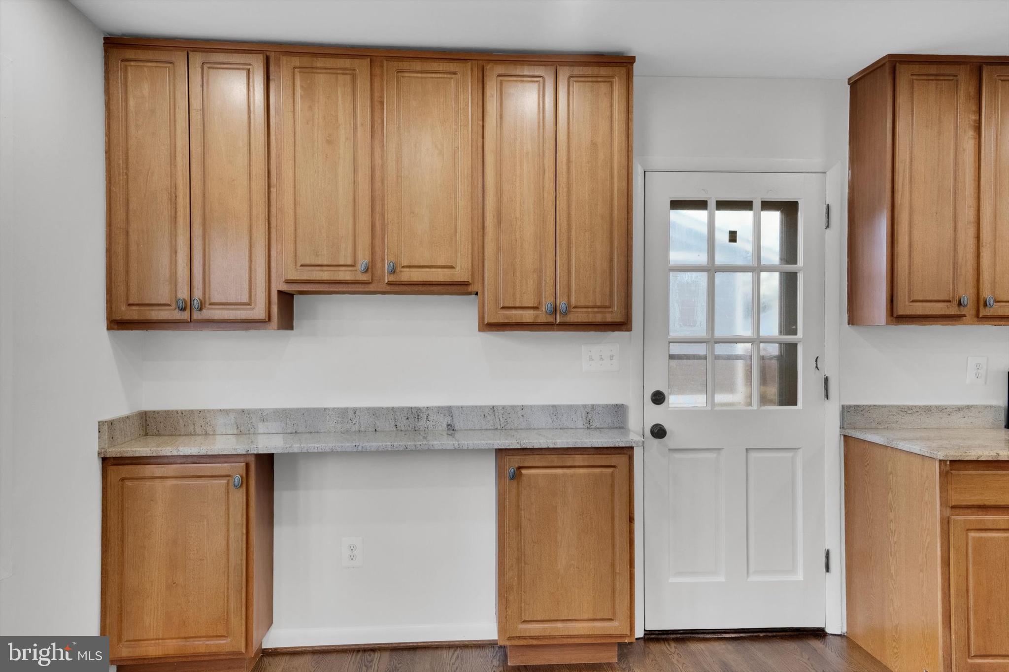 4224 Kinmount Road Lanham, MD 20706 - Photo 12 of 45 Kitchen