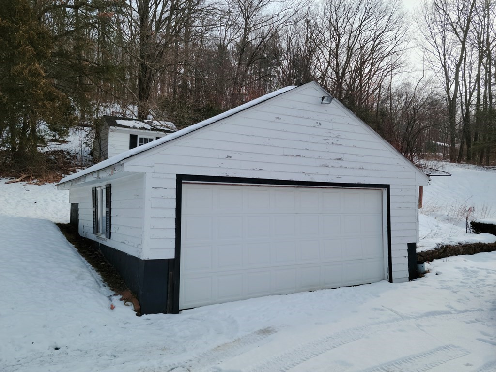 12 Birch Street Hardwick, MA 01031 - Photo 3 of 16