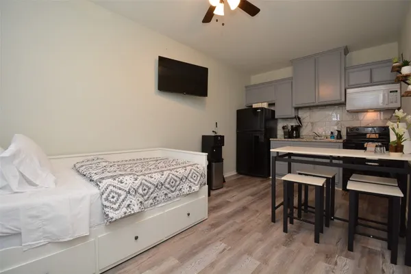 $1,550 | 7124 Avenue F, Unit 3, Houston, TX 77011