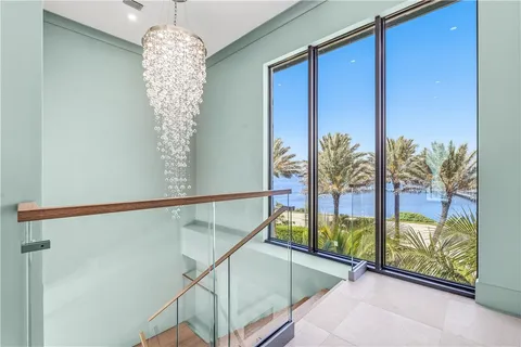 $7,400,000 | 8120 South Ocean Drive, Jensen Beach, FL 34957