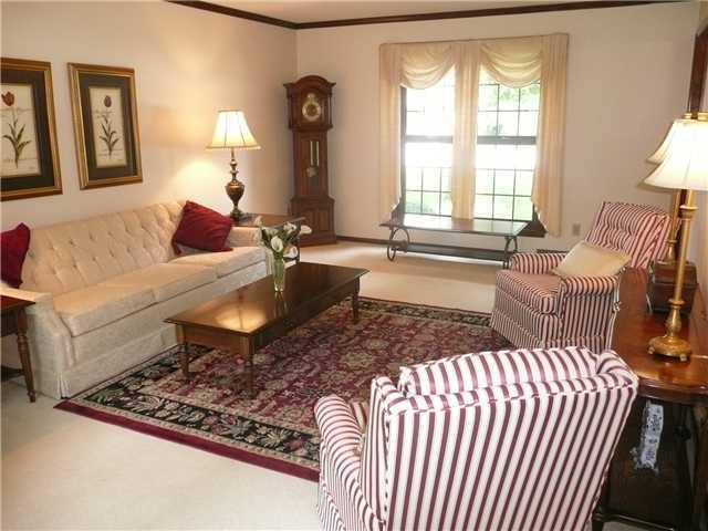 209 Devon Road Delaware, OH 43015 - Photo 11 of 25 Gallery Image 11