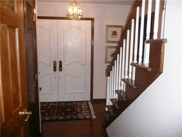 209 Devon Road Delaware, OH 43015 - Photo 9 of 25 Gallery Image 9