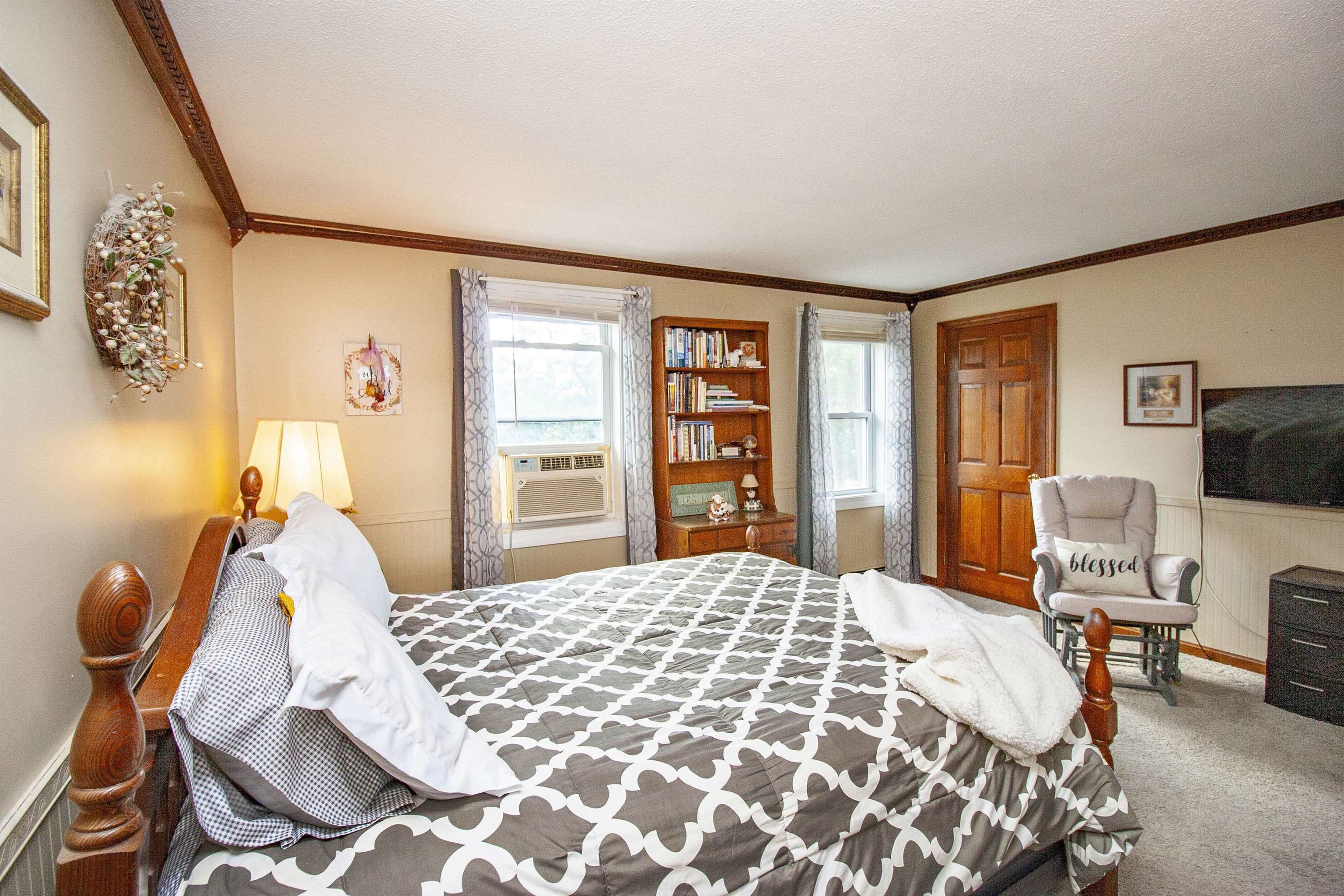 73 R Adams Pond Road, Unit 2 Derry, NH 03038 - Photo 18 of 35