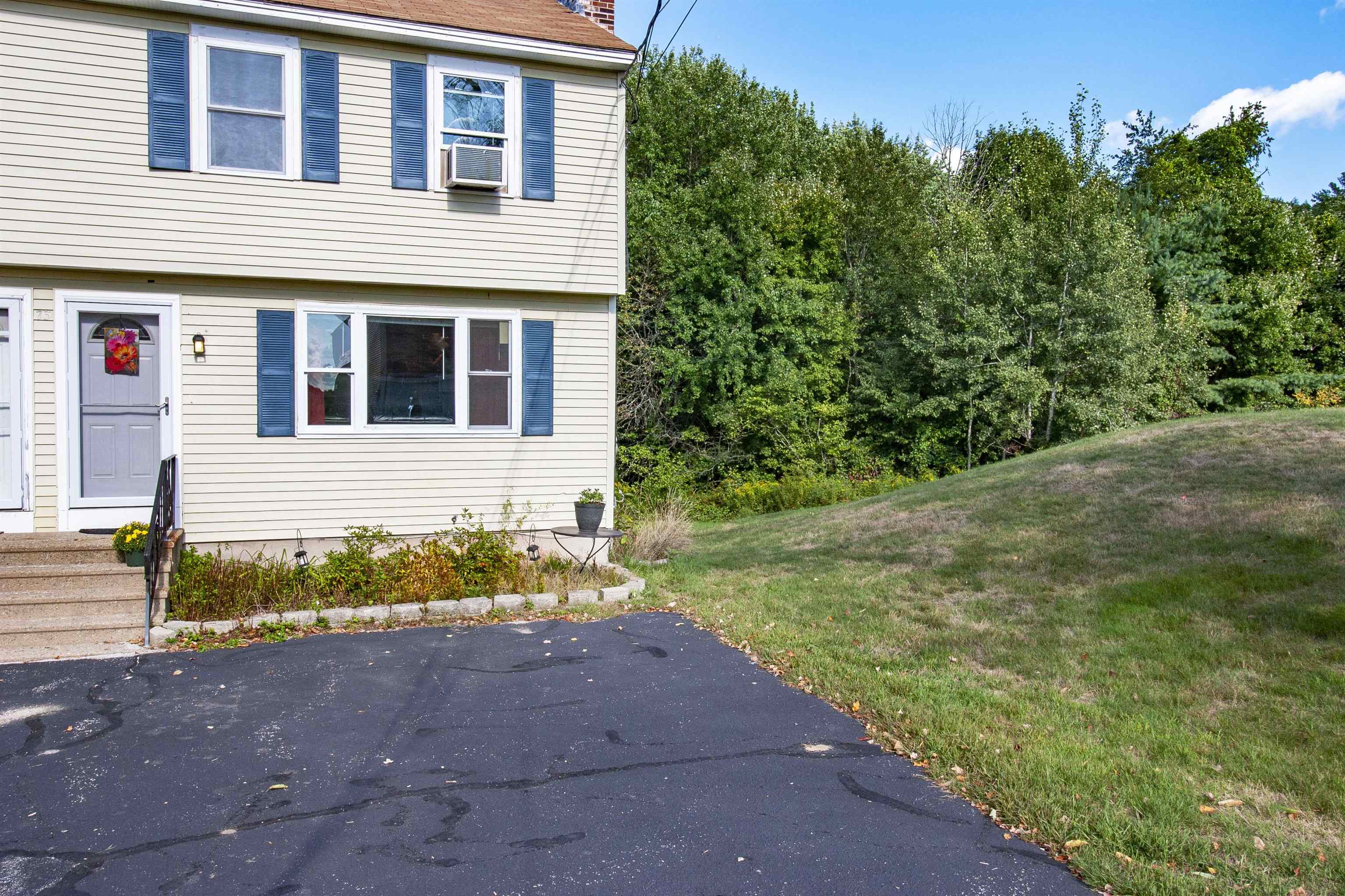 73 R Adams Pond Road, Unit 2 Derry, NH 03038 - Photo 5 of 35