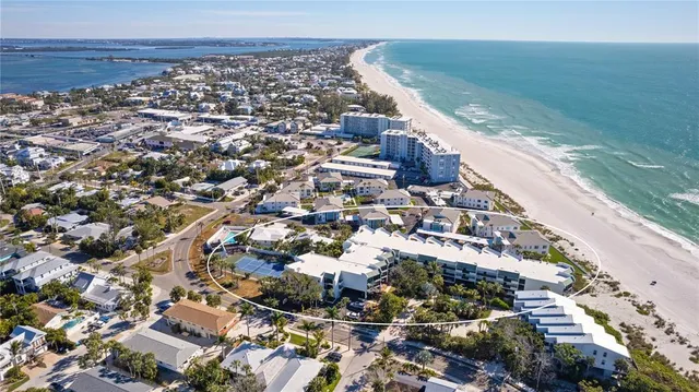 $1,295,000 | 5608 Gulf Drive, Unit 114, Holmes Beach, FL 34217