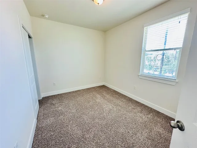 $1,295 | 2216 Creekside Lane, Unit D, Georgetown, TX 78626