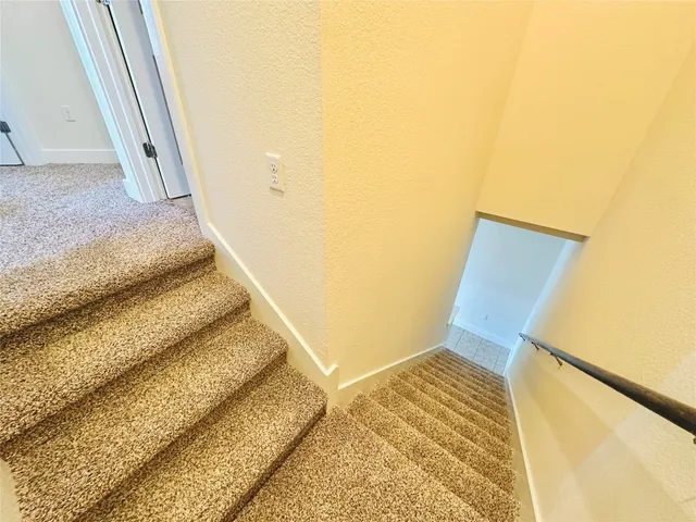 $1,295 | 2216 Creekside Lane, Unit D, Georgetown, TX 78626