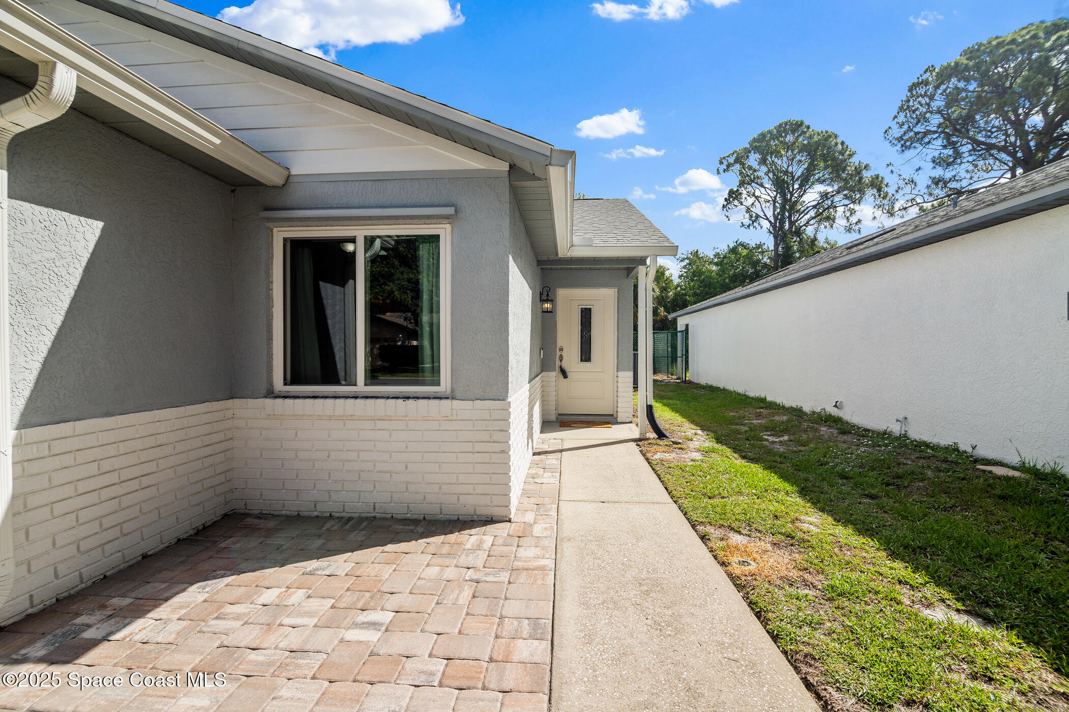 3104 Winchester Drive Cocoa, FL 32926 - Photo 3 of 23 Front Walk