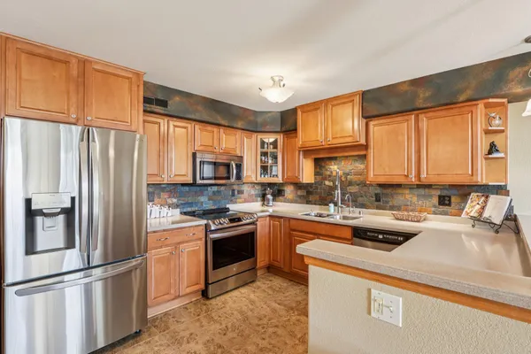 $349,900 | 1617 Grey Fox Trail, Unit G, Mukwonago, WI 53149