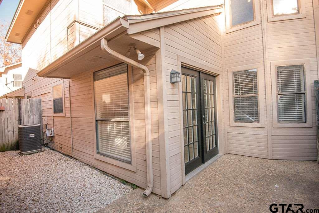 5907 Hollytree Drive Tyler, TX 75703 - Photo 32 of 35