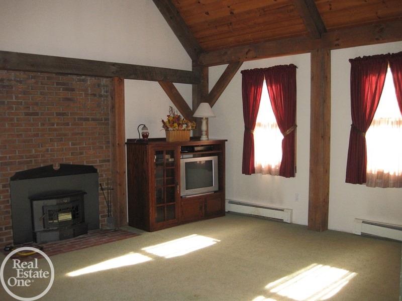 7936 Sparling Road Goodells, MI 48027 - Photo 5 of 38