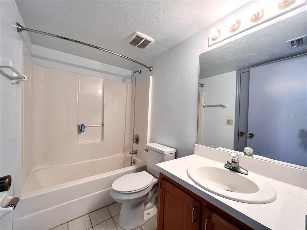 5830 Southwest 9th Place Gainesville, FL 32607 - Photo 11 of 22