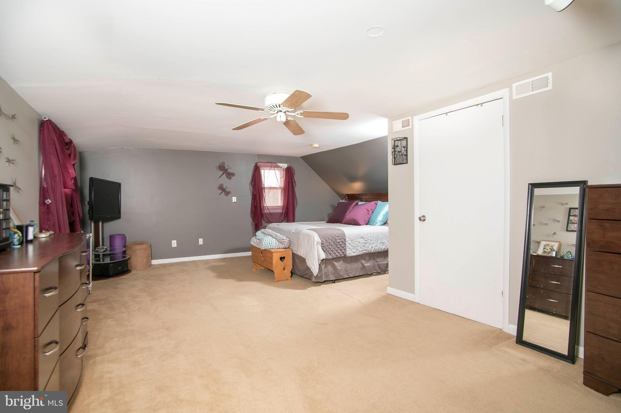 5 Franklin Road Glassboro, NJ 08028 - Photo 14 of 23 Master Bedroom