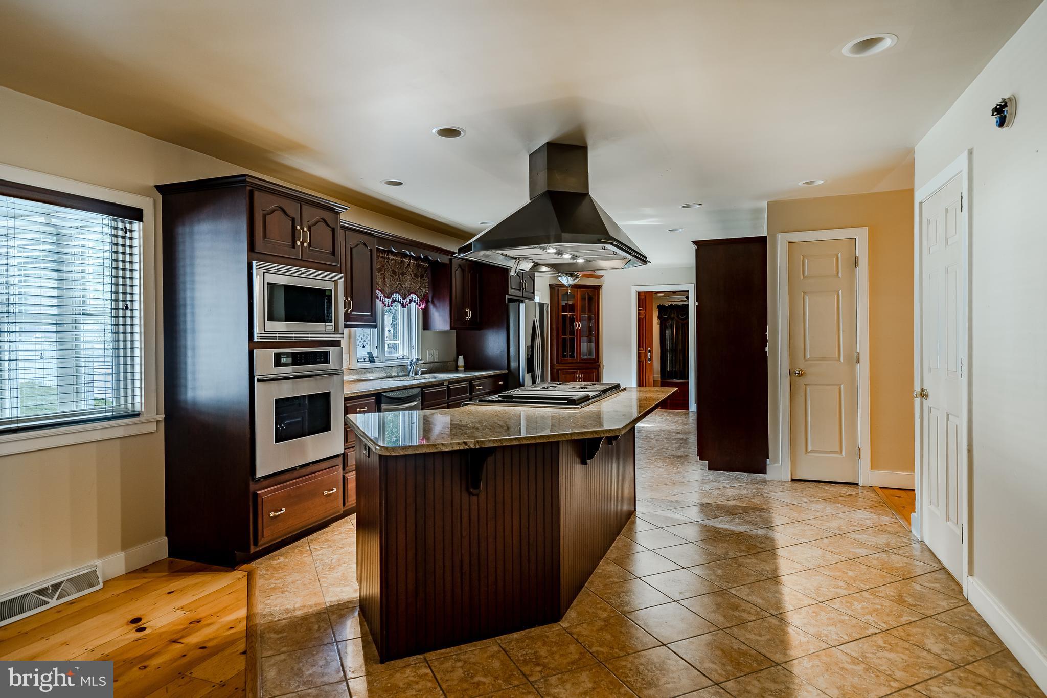 443 Taylor Road Downingtown, PA 19335 - Photo 9 of 55