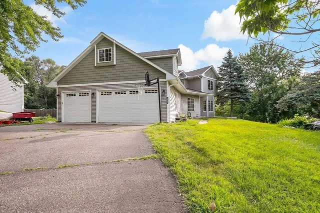 $524,900 | 3960 Versailles Court, Eagan, MN 55123