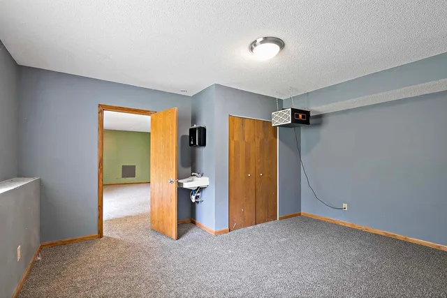 $524,900 | 3960 Versailles Court, Eagan, MN 55123