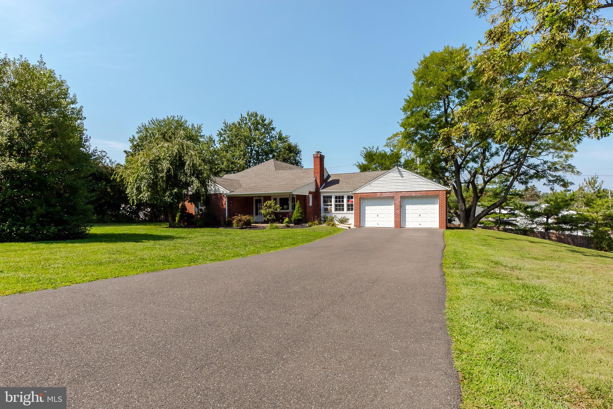 1600 Clearview Road Lansdale, PA 19446 - Photo 2 of 30 Gallery Image 2