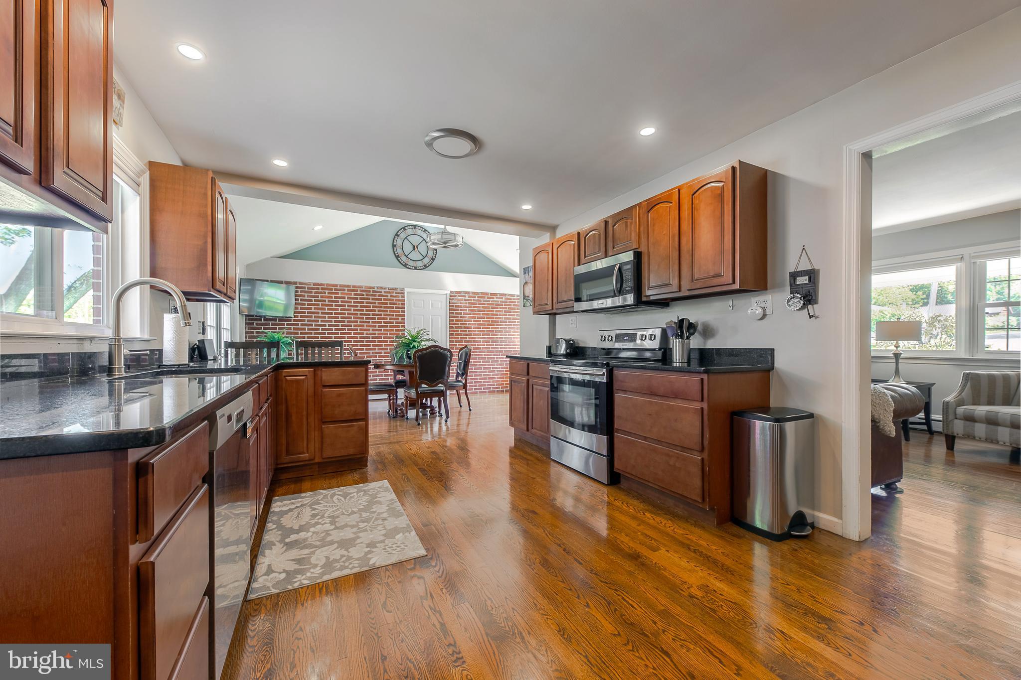 1600 Clearview Road Lansdale, PA 19446 - Photo 6 of 30 Gallery Image 6
