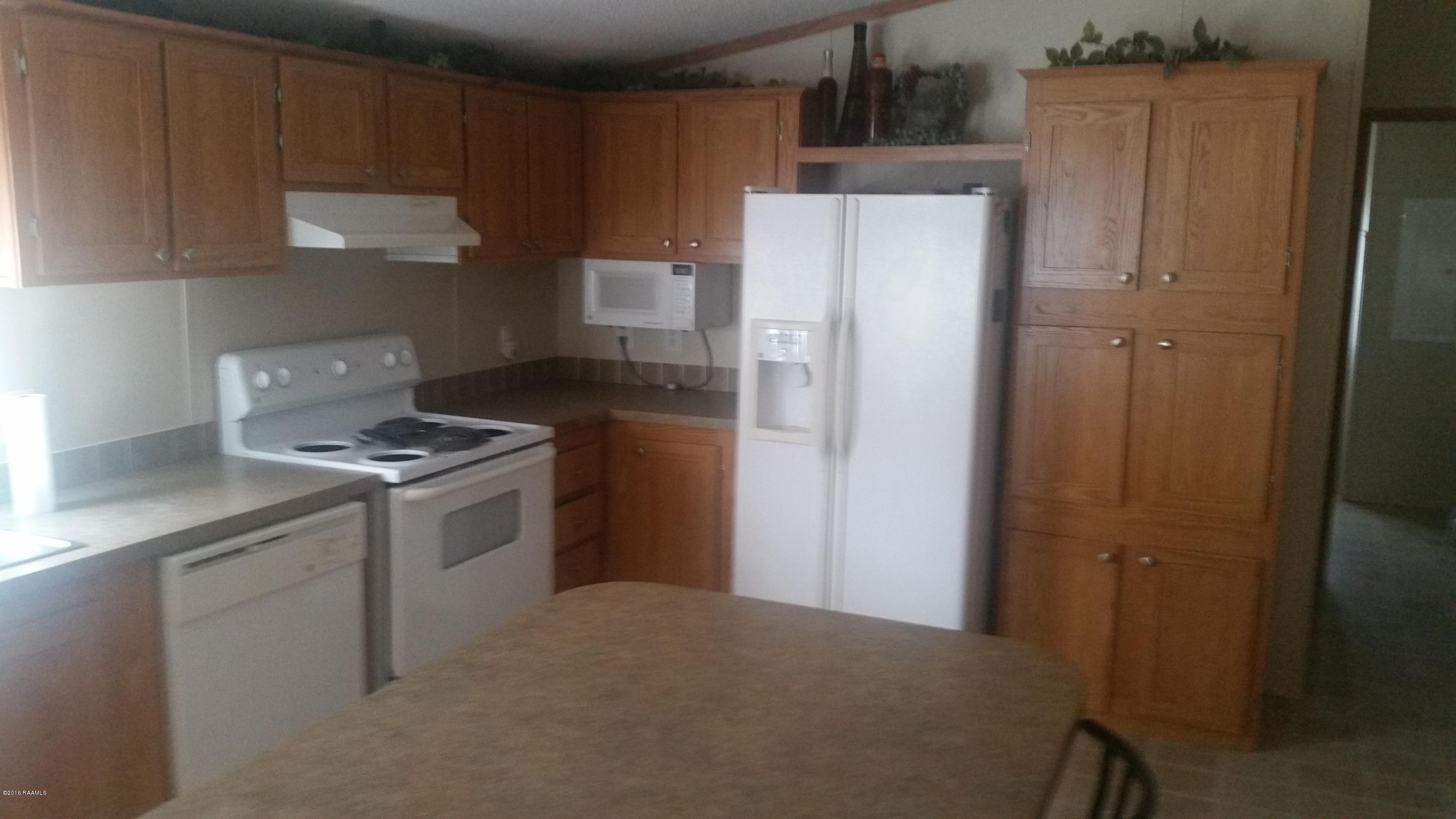 8686 Lawrence Road Abbeville, LA 70510 - Photo 17 of 28 Gallery Image 17