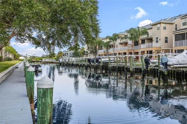 $259,000 | 332 Moorings Cove Drive, Unit 2E, Tarpon Springs, FL 34689