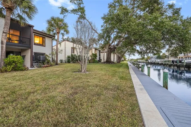 $259,000 | 332 Moorings Cove Drive, Unit 2E, Tarpon Springs, FL 34689