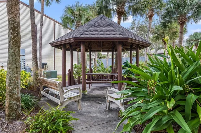 $259,000 | 332 Moorings Cove Drive, Unit 2E, Tarpon Springs, FL 34689
