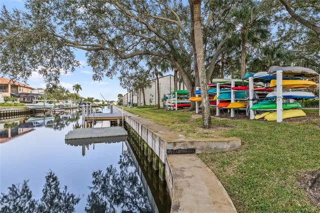 $259,000 | 332 Moorings Cove Drive, Unit 2E, Tarpon Springs, FL 34689