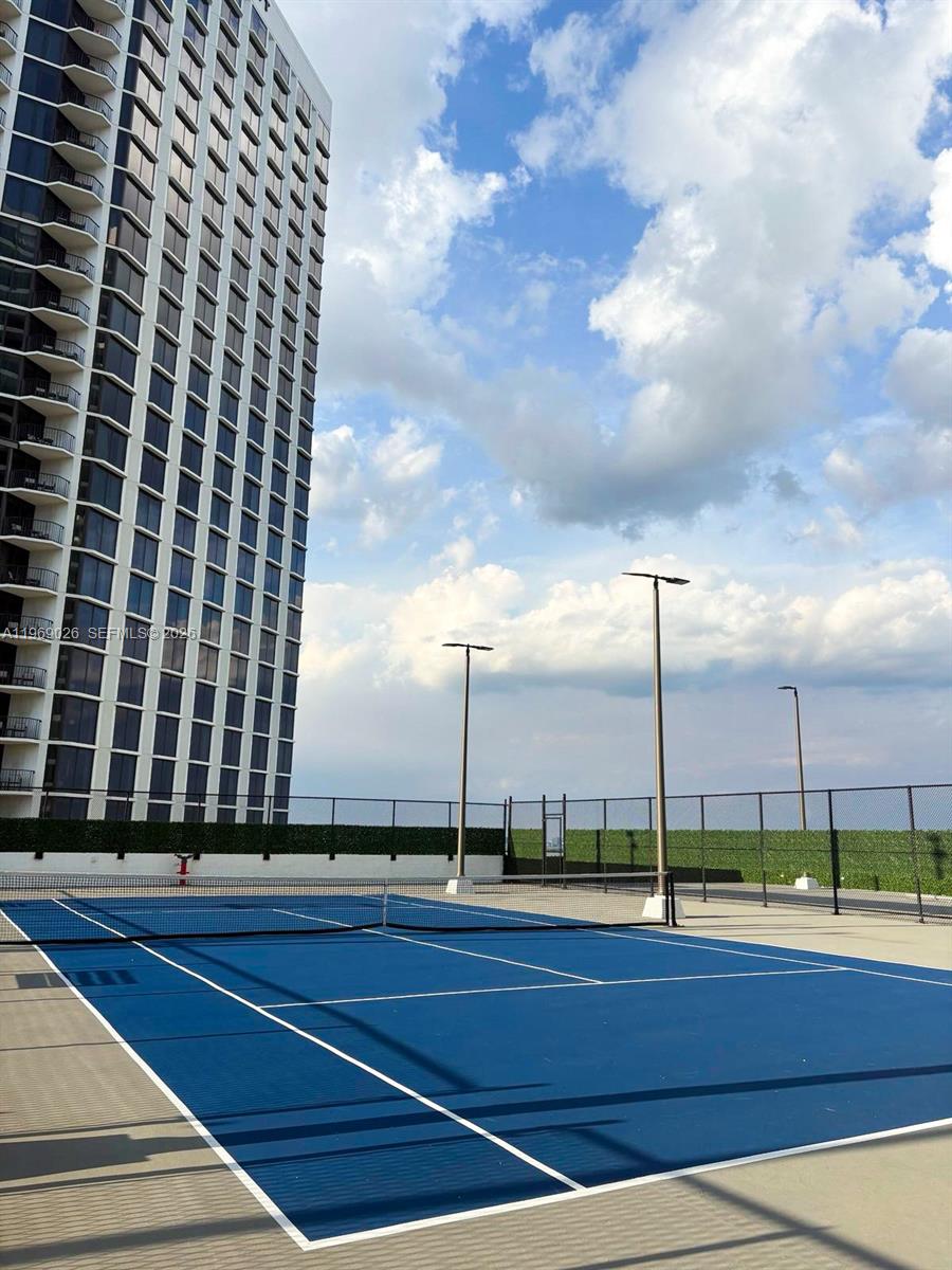 555 Northeast 15th Street, Unit 420 Miami, FL 33132 - Photo 8 of 8