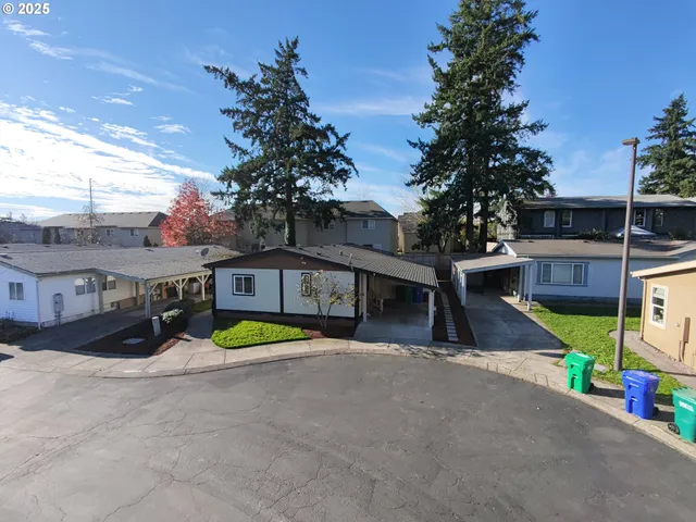 $150,000 | 12323 Southeast Holgate Boulevard, Unit 6, Portland, OR 97236