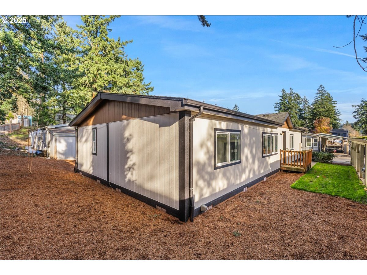 12323 Southeast Holgate Boulevard, Unit 6 Portland, OR 97236 - Photo 3 of 25