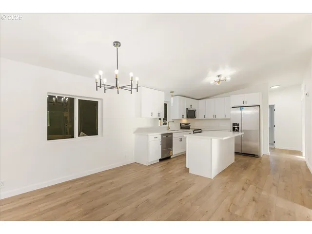 $150,000 | 12323 Southeast Holgate Boulevard, Unit 6, Portland, OR 97236