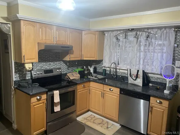 $3,500 | 3 Plymouth Rock Court, Washingtonville, NY 10992