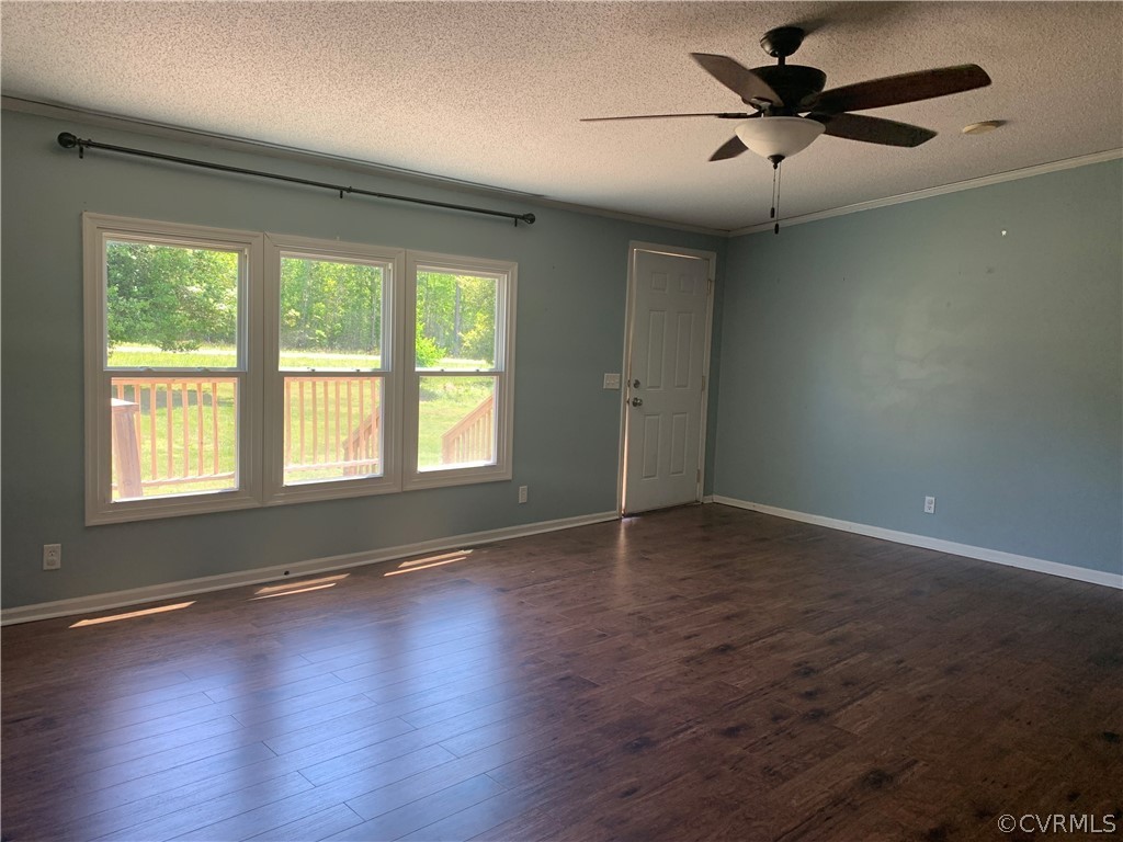 3577 Burkeville Road Victoria, VA 23974 - Photo 3 of 17