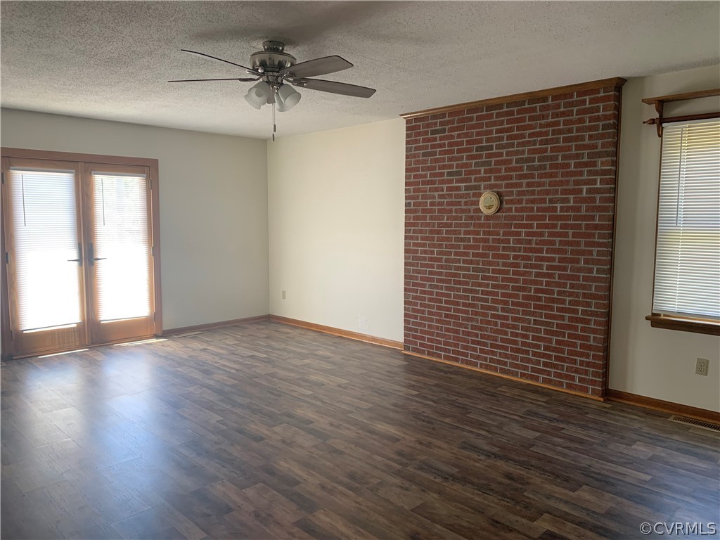 3577 Burkeville Road Victoria, VA 23974 - Photo 4 of 17