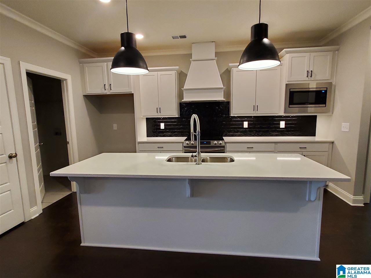 8052 Madison Avenue Helena, AL 35080 - Photo 4 of 13