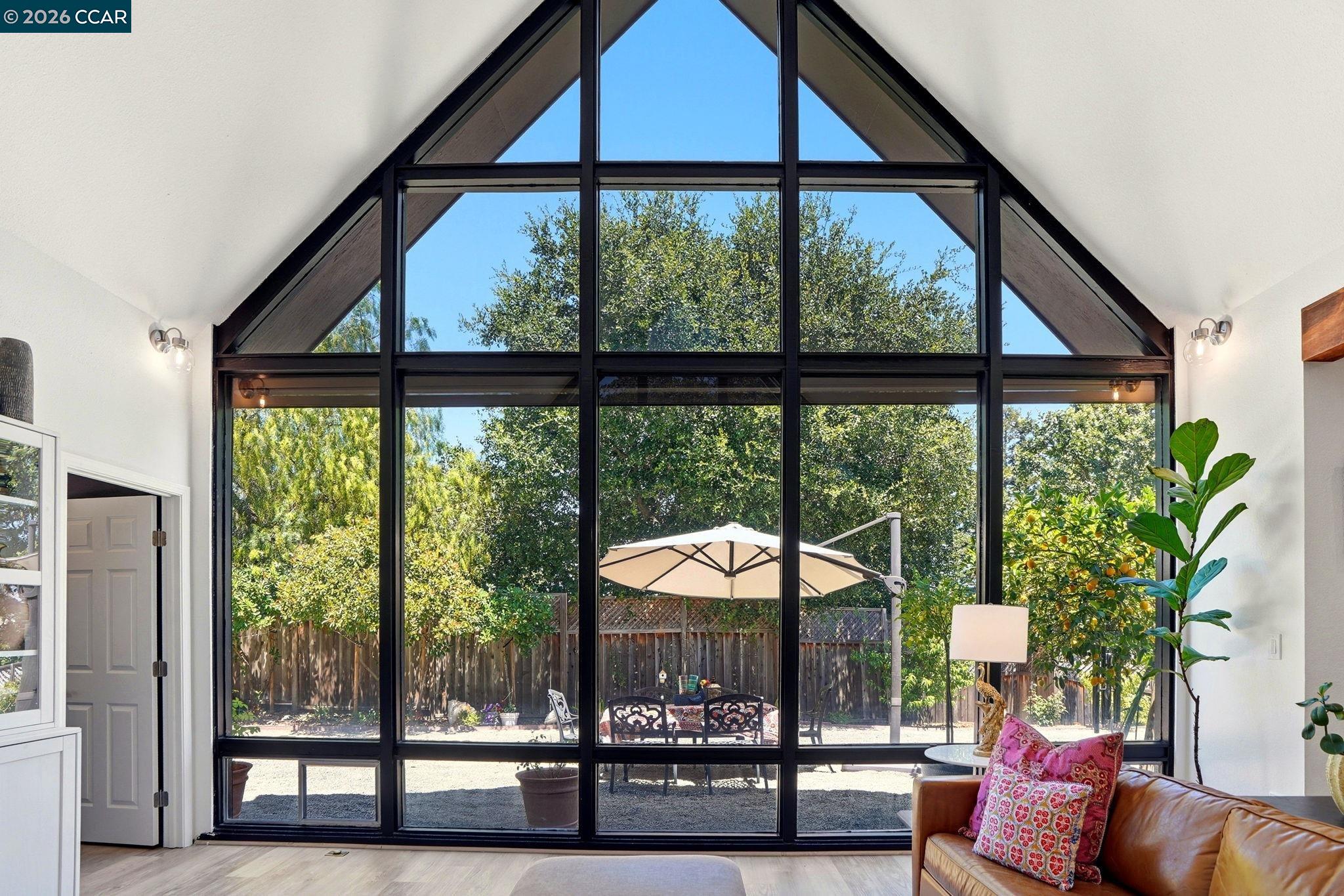 3196 Diablo View Road Lafayette, CA 94549 - Photo 13 of 68