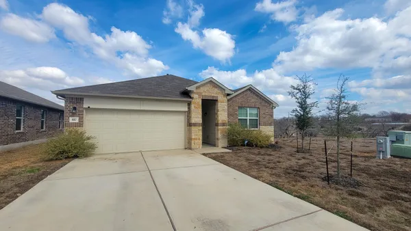 $2,050 | 487 Apache Plum Drive, Kyle, TX 78640