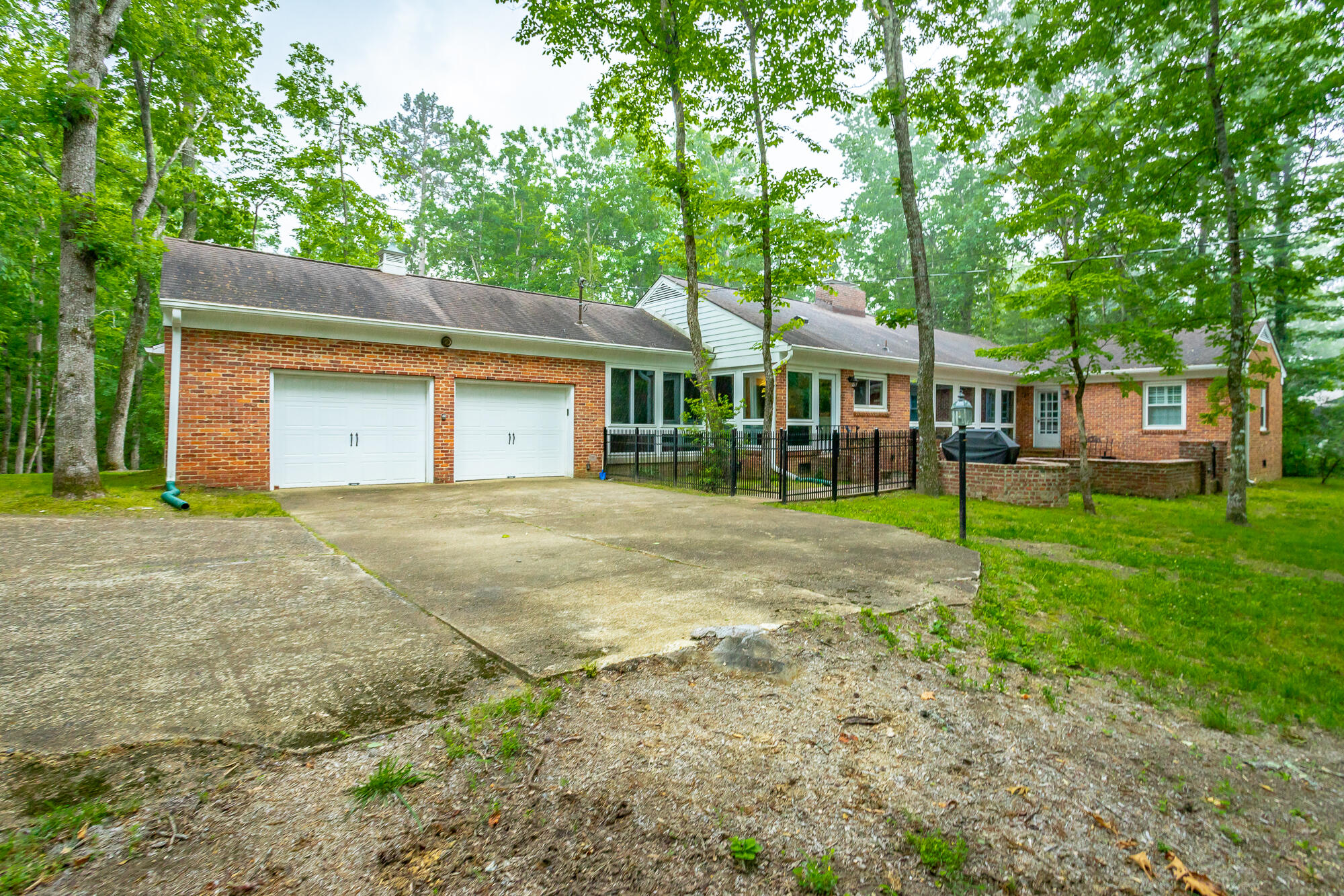 943 Ravine Road Signal Mountain, TN 37377 - Photo 63 of 65 943 Ravine Road Exterior HD-13
