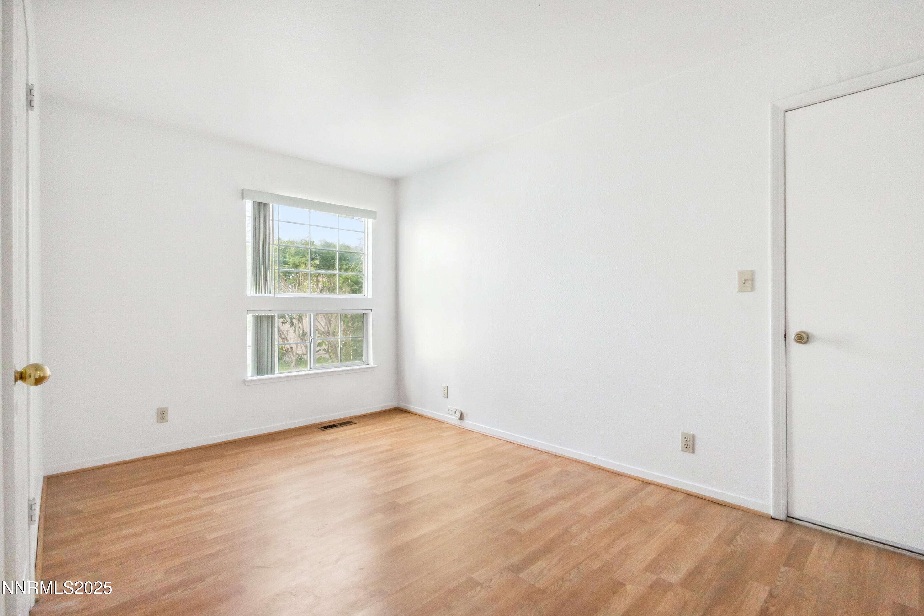 7554 Whimbleton Way Reno, NV 89511 - Photo 11 of 26 11_img_0214