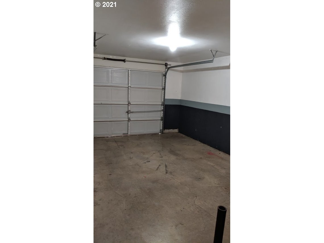 2068 Scott Road Springfield, OR 97477 - Photo 21 of 22