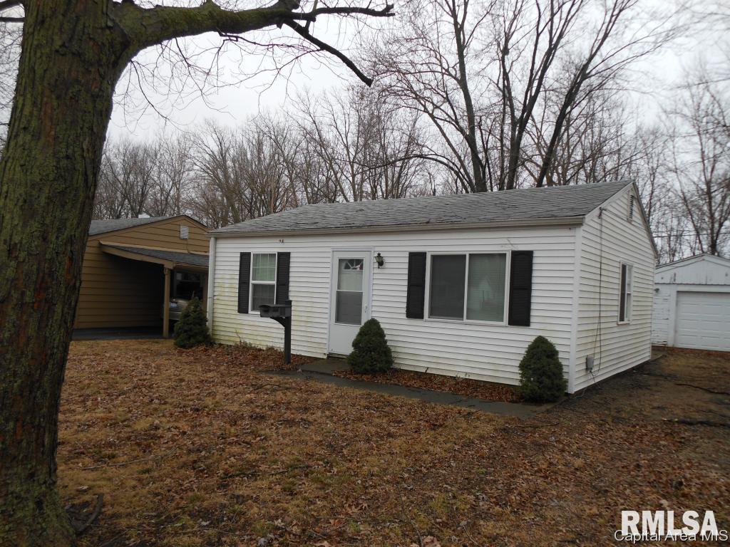 12 Goodwin Court Springfield, IL 62704 - Photo 2 of 4