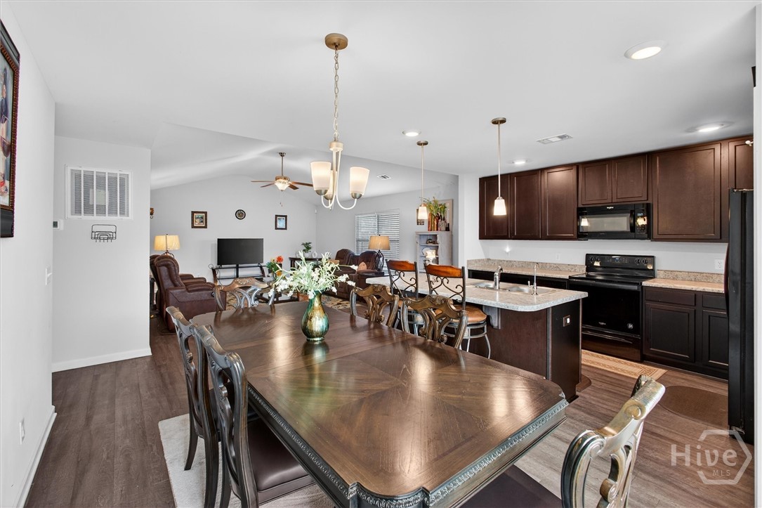 107 Dasher Drive Springfield, GA 31329 - Photo 11 of 40