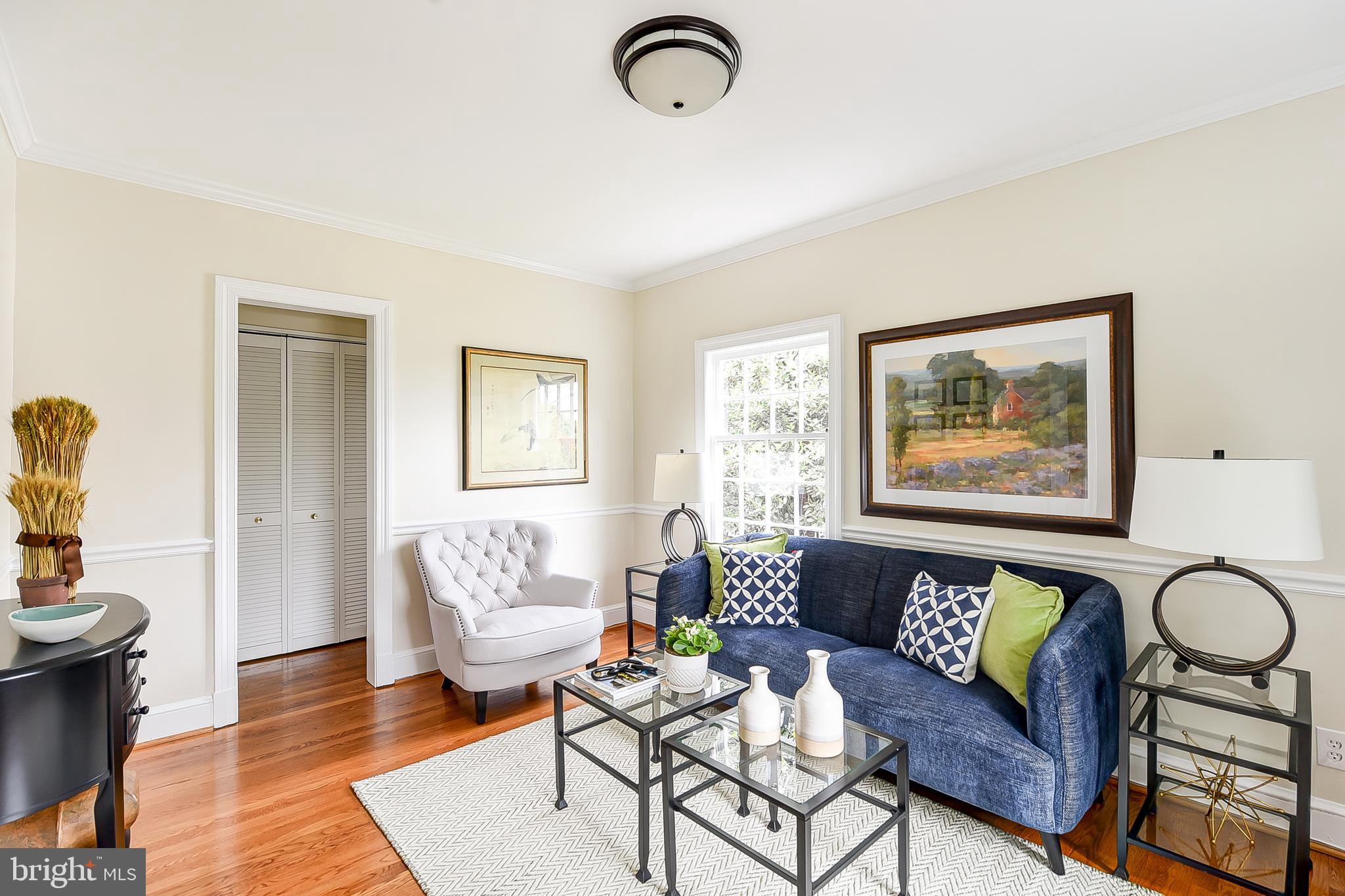 6028 Fort Hunt Road Alexandria, VA 22307 - Photo 12 of 42 Den w attached 1/2 bath could be 4th BR.