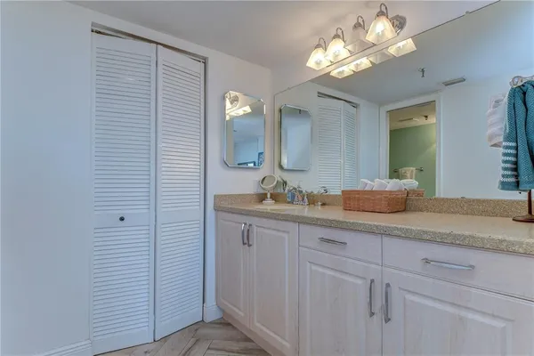 $3,200 | 6322 Palma Del Mar Boulevard South, Unit 505, St. Petersburg, FL 33715