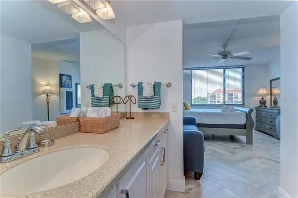 $3,200 | 6322 Palma Del Mar Boulevard South, Unit 505, St. Petersburg, FL 33715