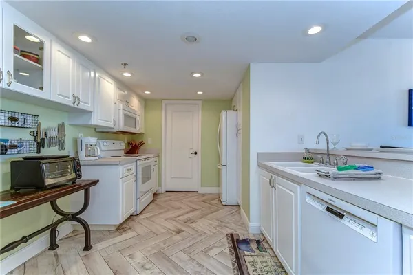 $3,200 | 6322 Palma Del Mar Boulevard South, Unit 505, St. Petersburg, FL 33715