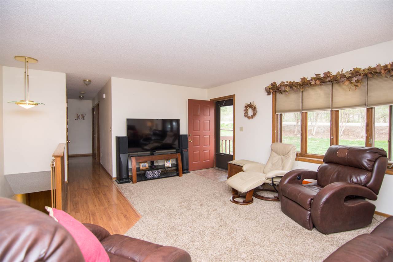 2749 Anchorage Road Northeast Solon, IA 52333 - Photo 6 of 31 Gallery Image 6